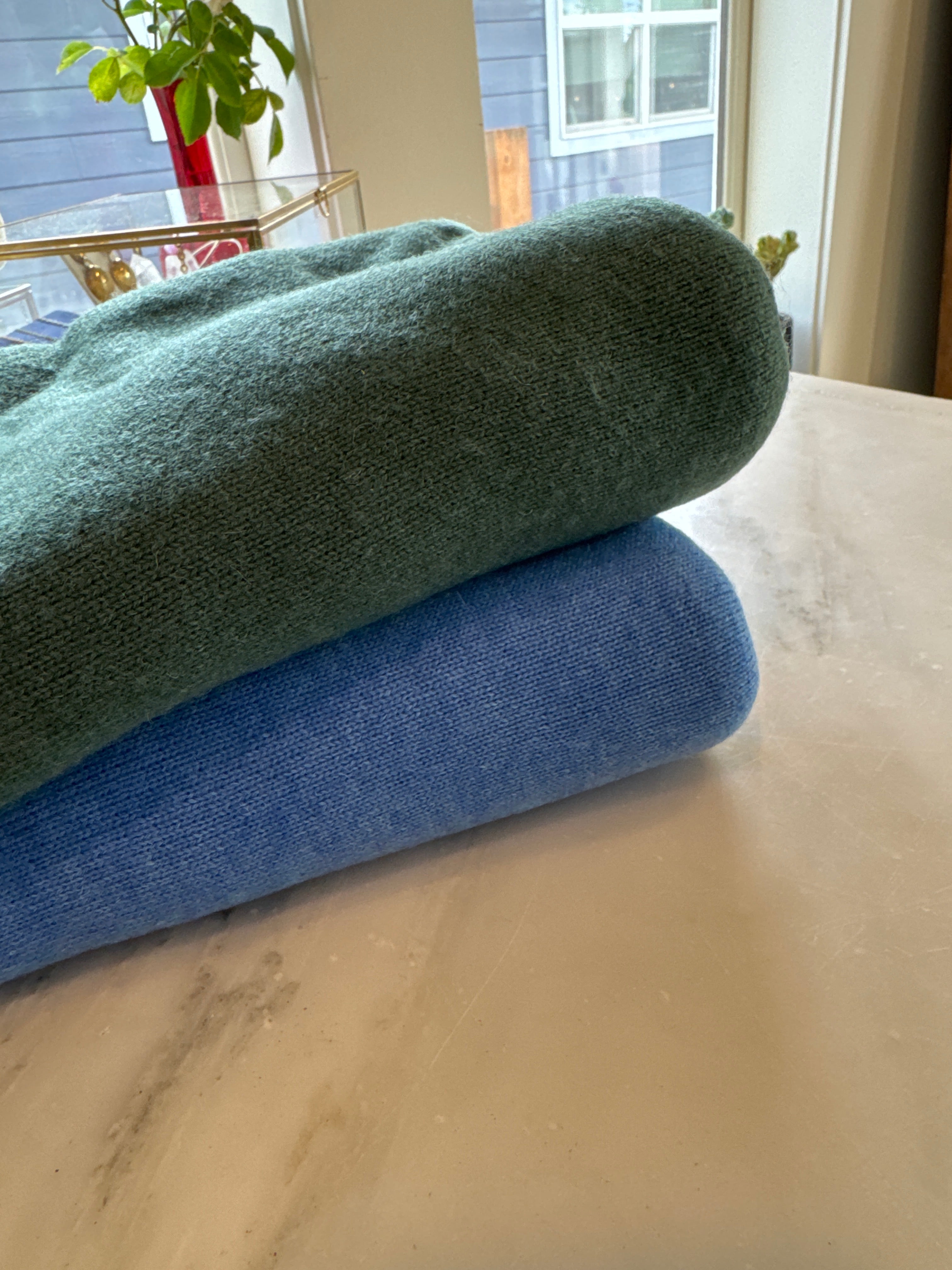 Cashmere scarf