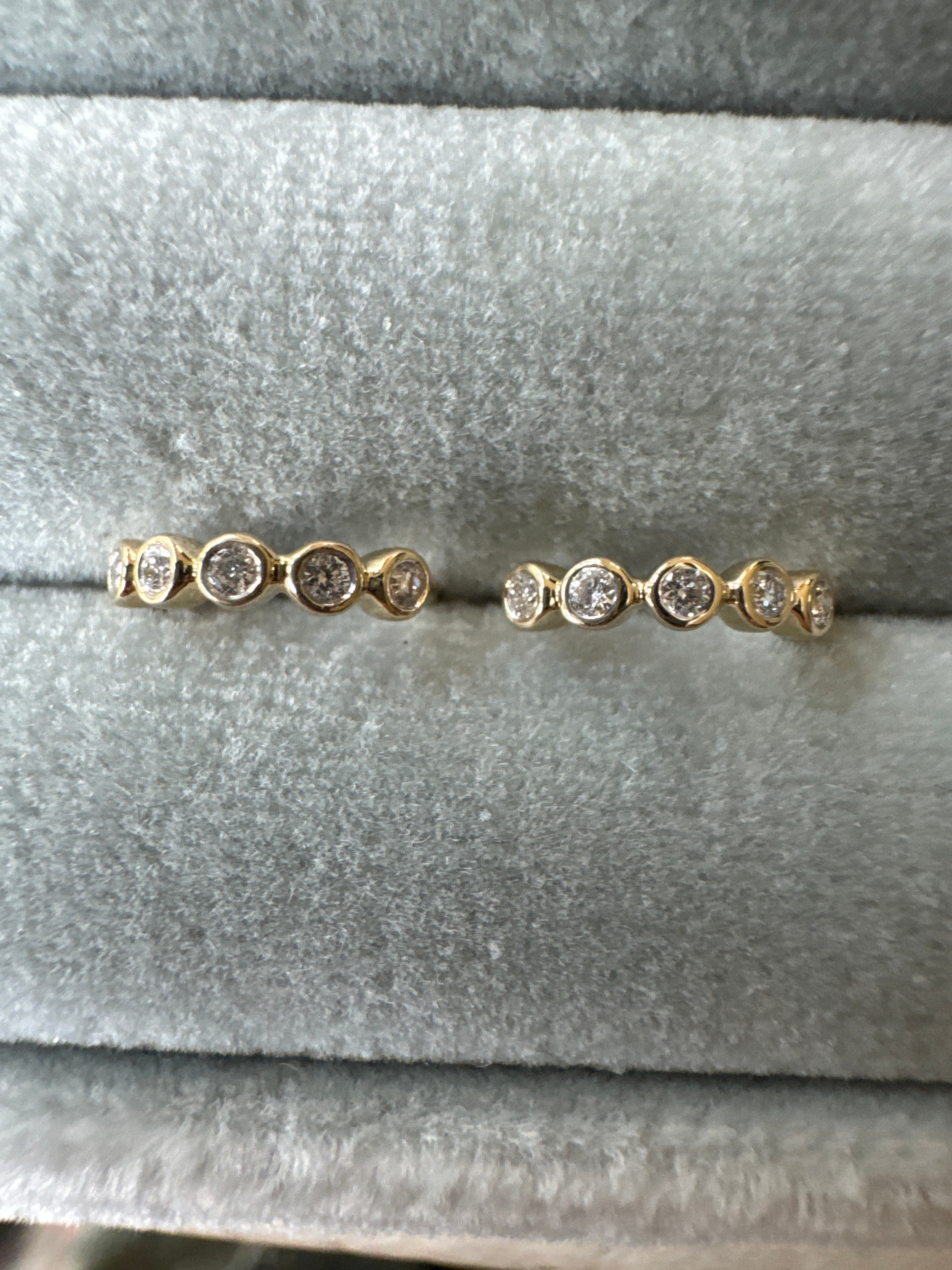 Five stone diamond 14k hoop Huggie earring 46200