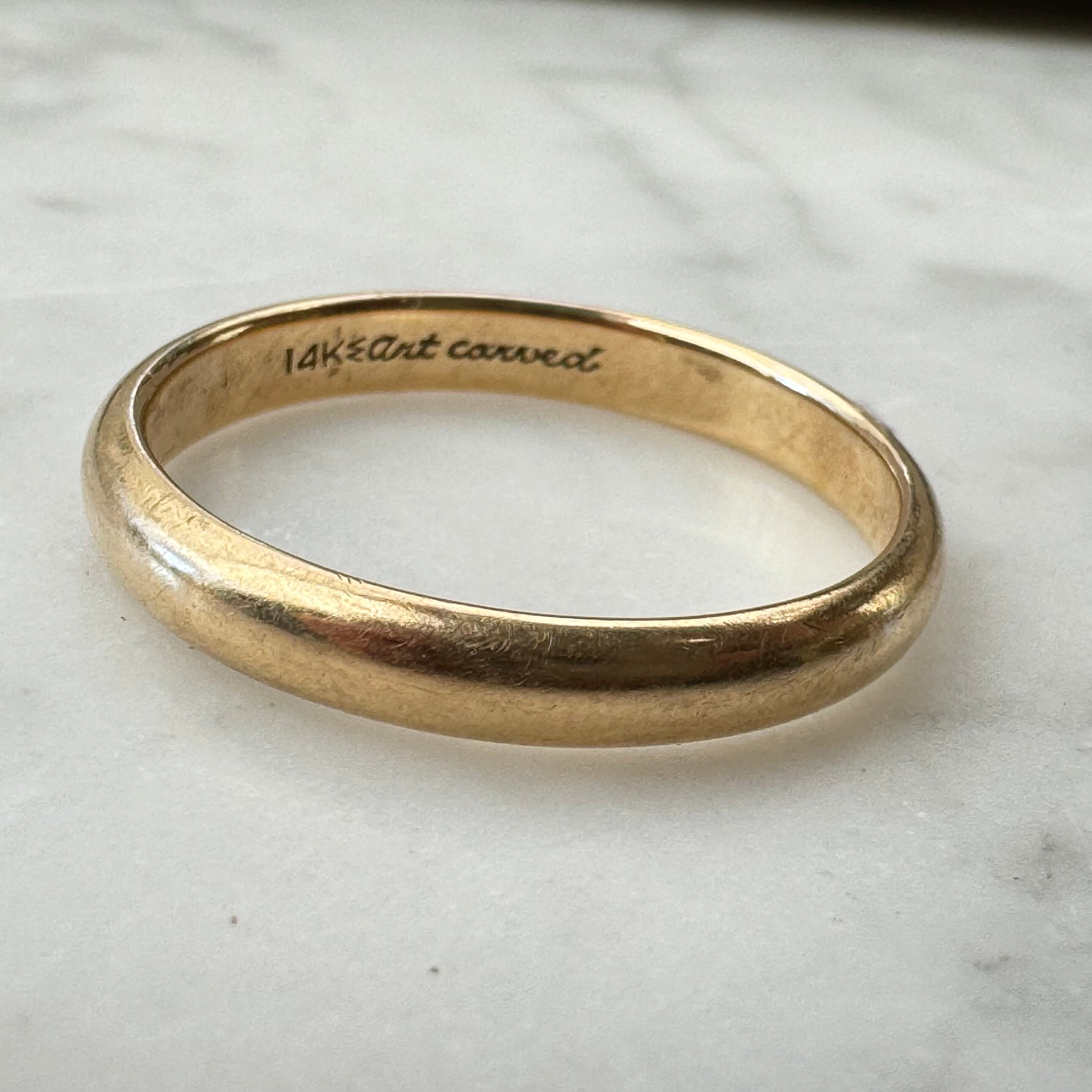 Vintage Men’s Wedding Band art carved