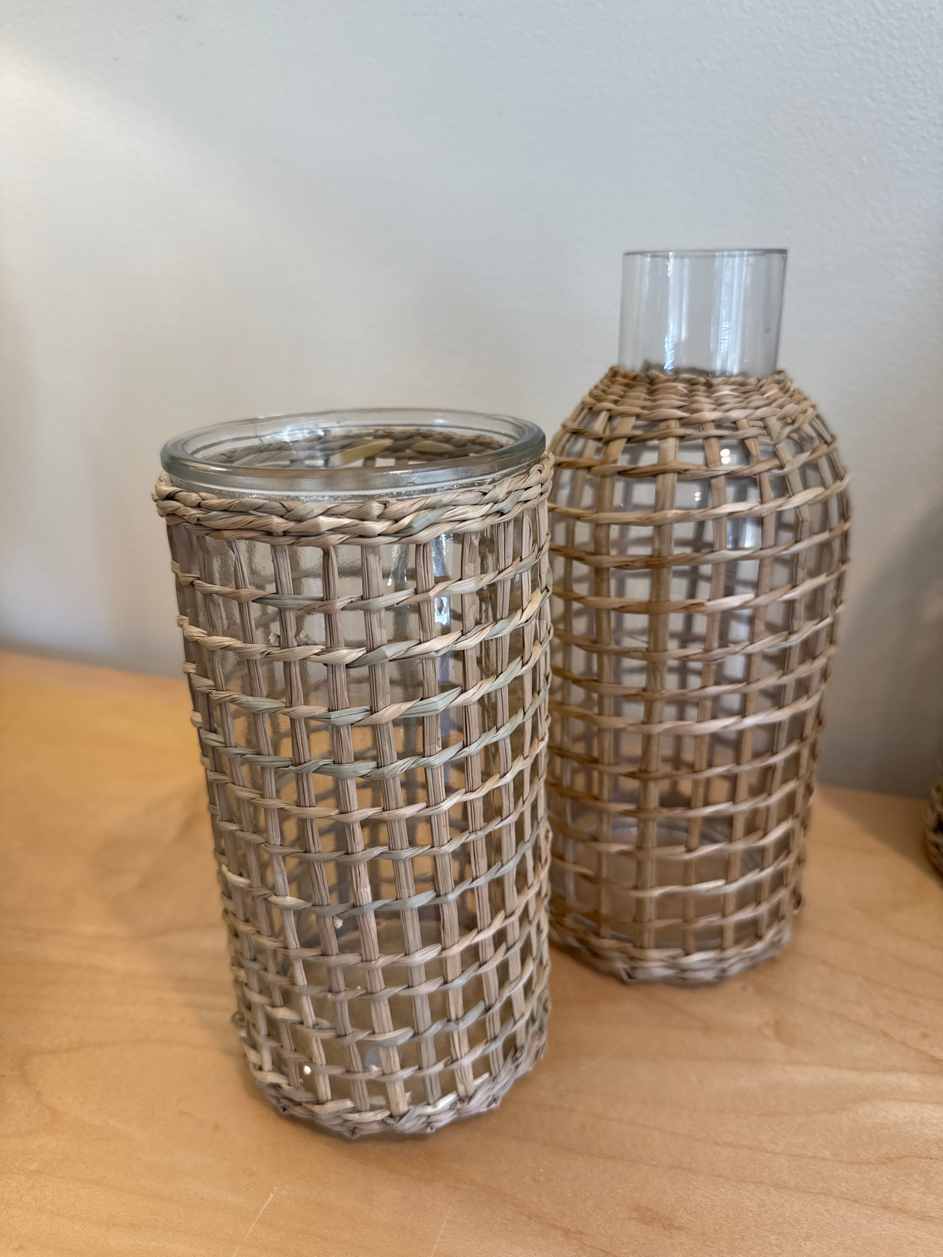 Raffia weave vase