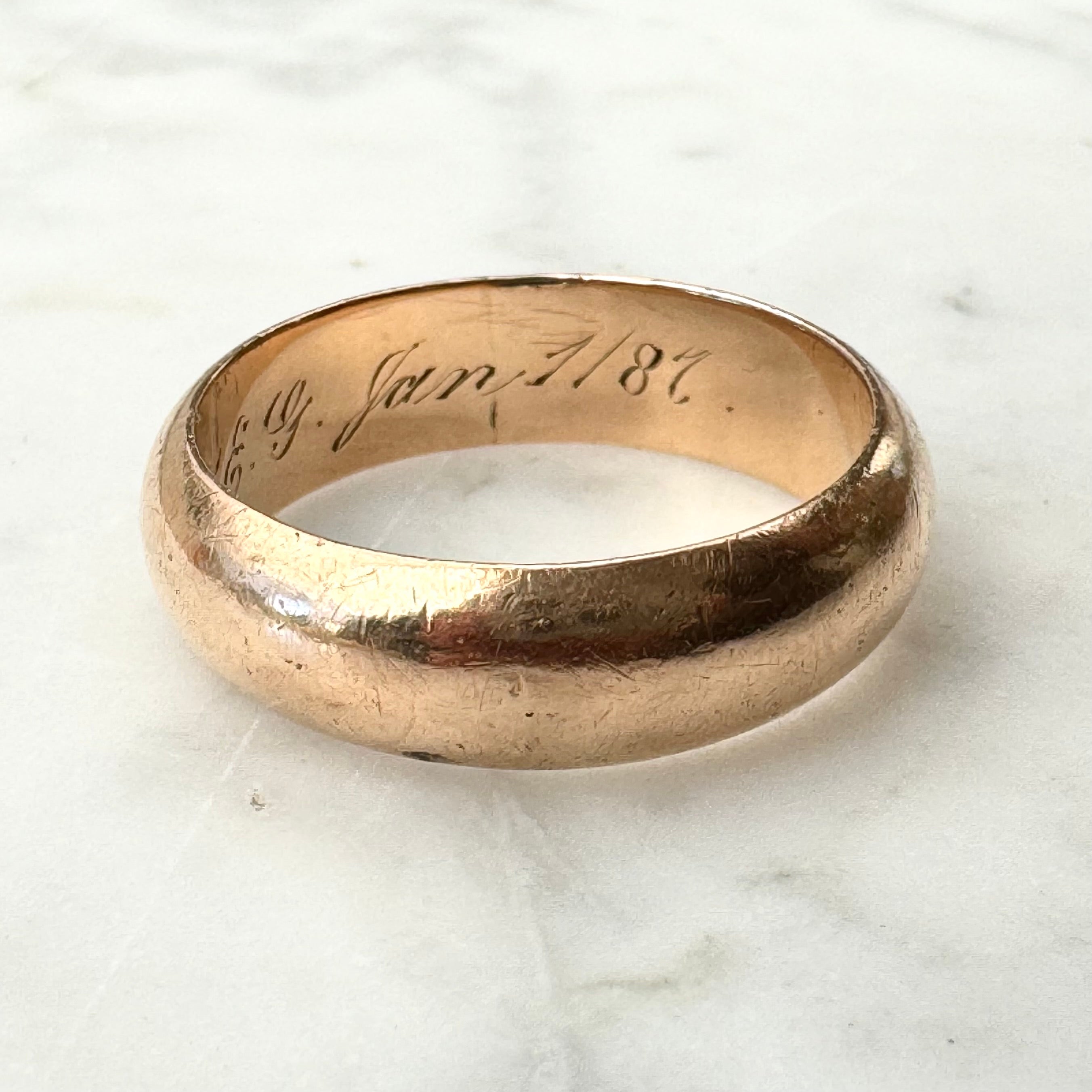 Antique Rose Gold Men’s Wedding Band