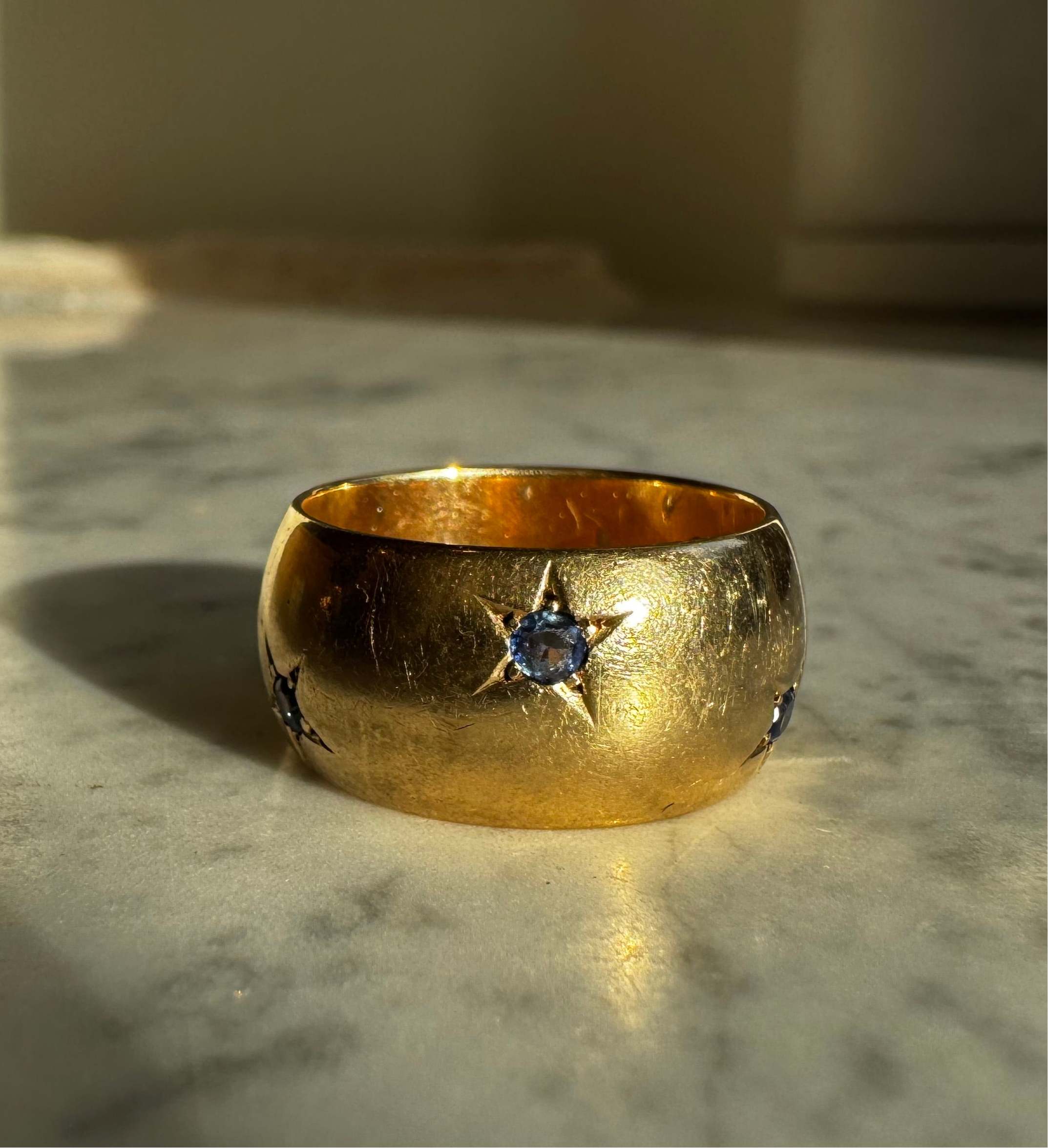 sapphire star set 14k gold eternity band 10.8g