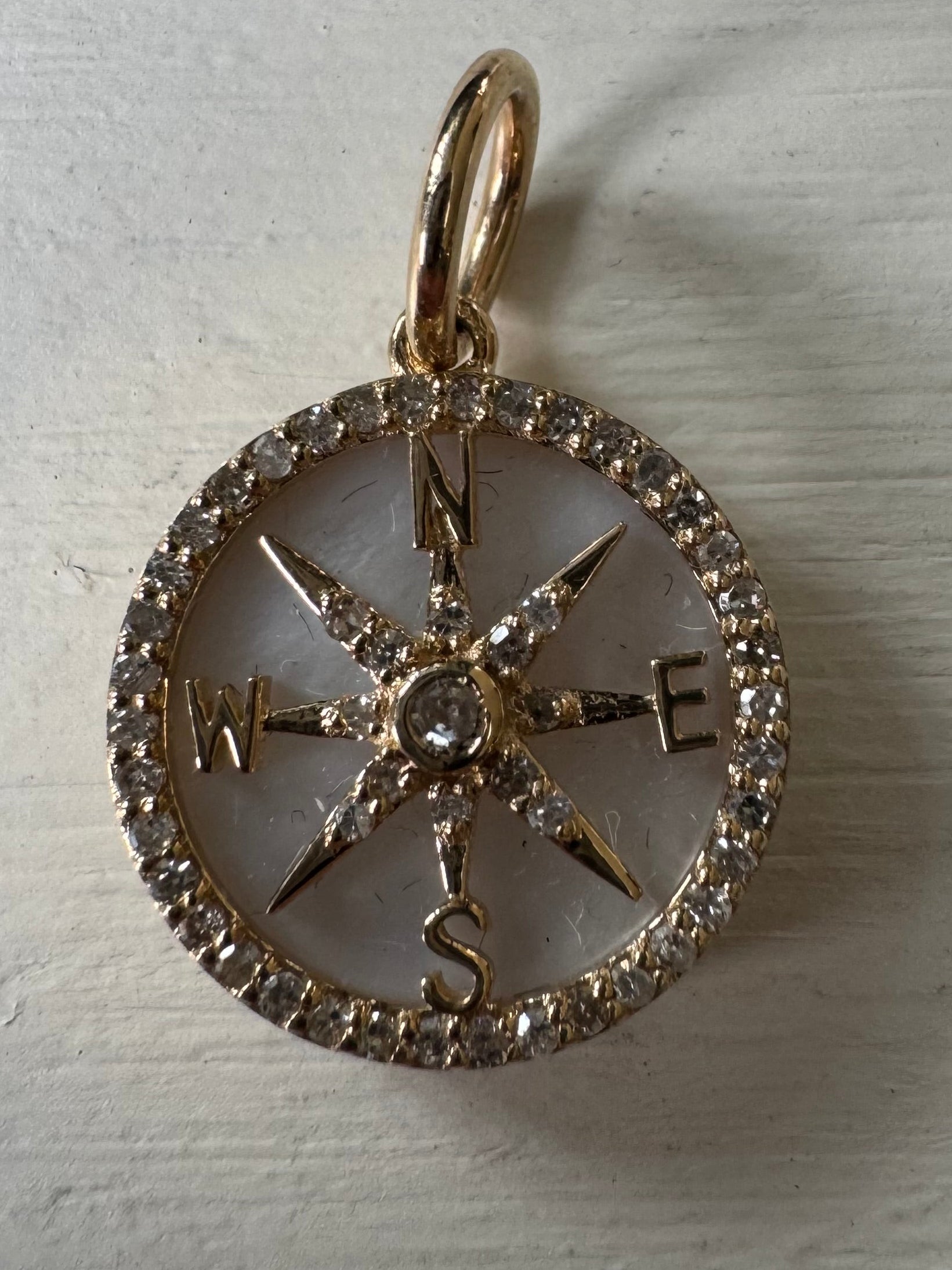 Compass pendant diamonds 14k Gold 46207