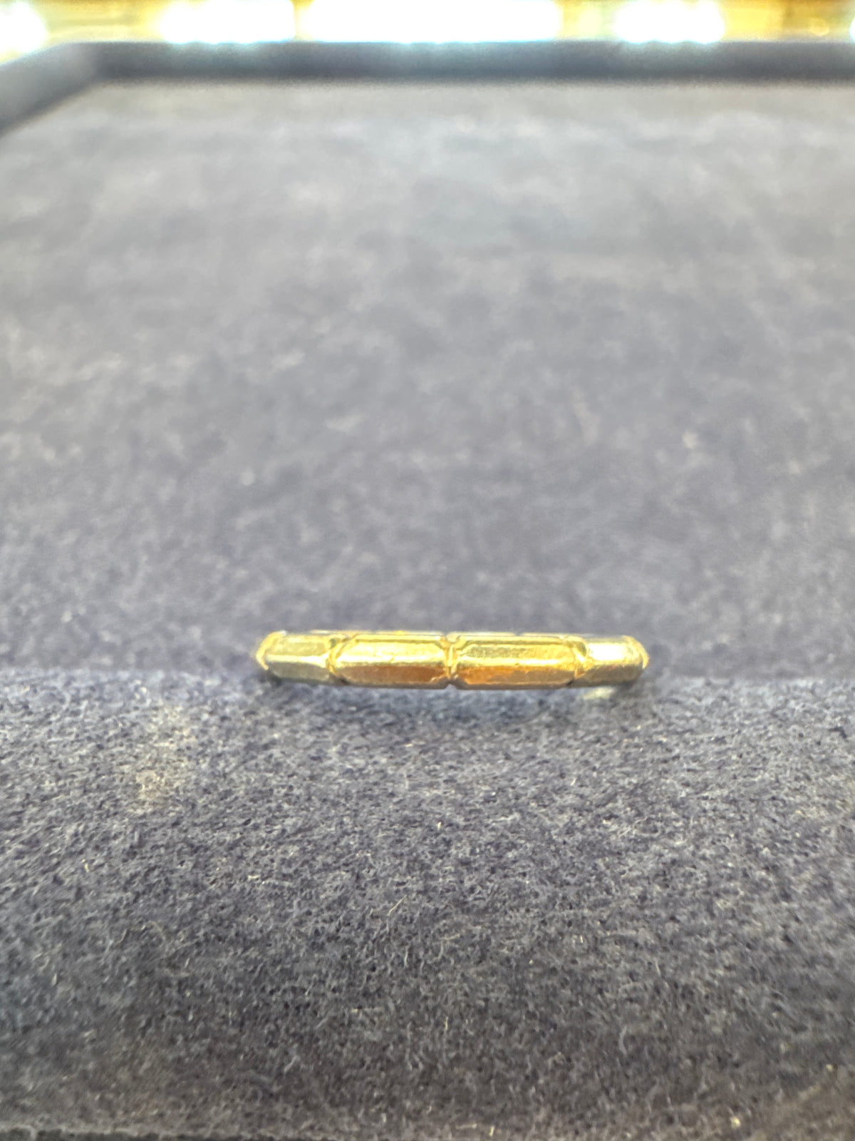 Platinum knife edge band size 5