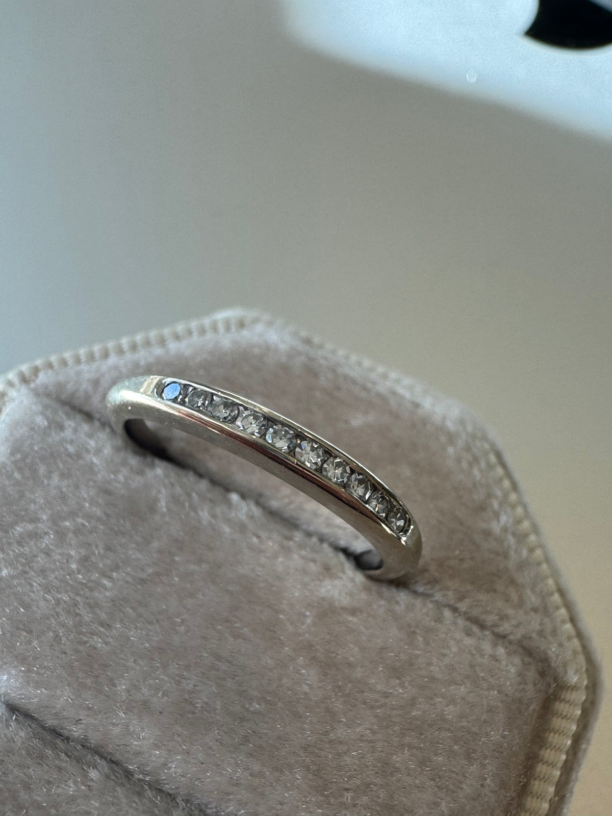 14k white gold vintage diamond half band c.1960 size 6