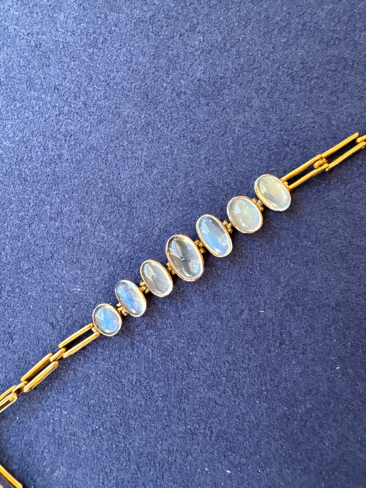 Blue moonstone bracelet c.1990 14k gold