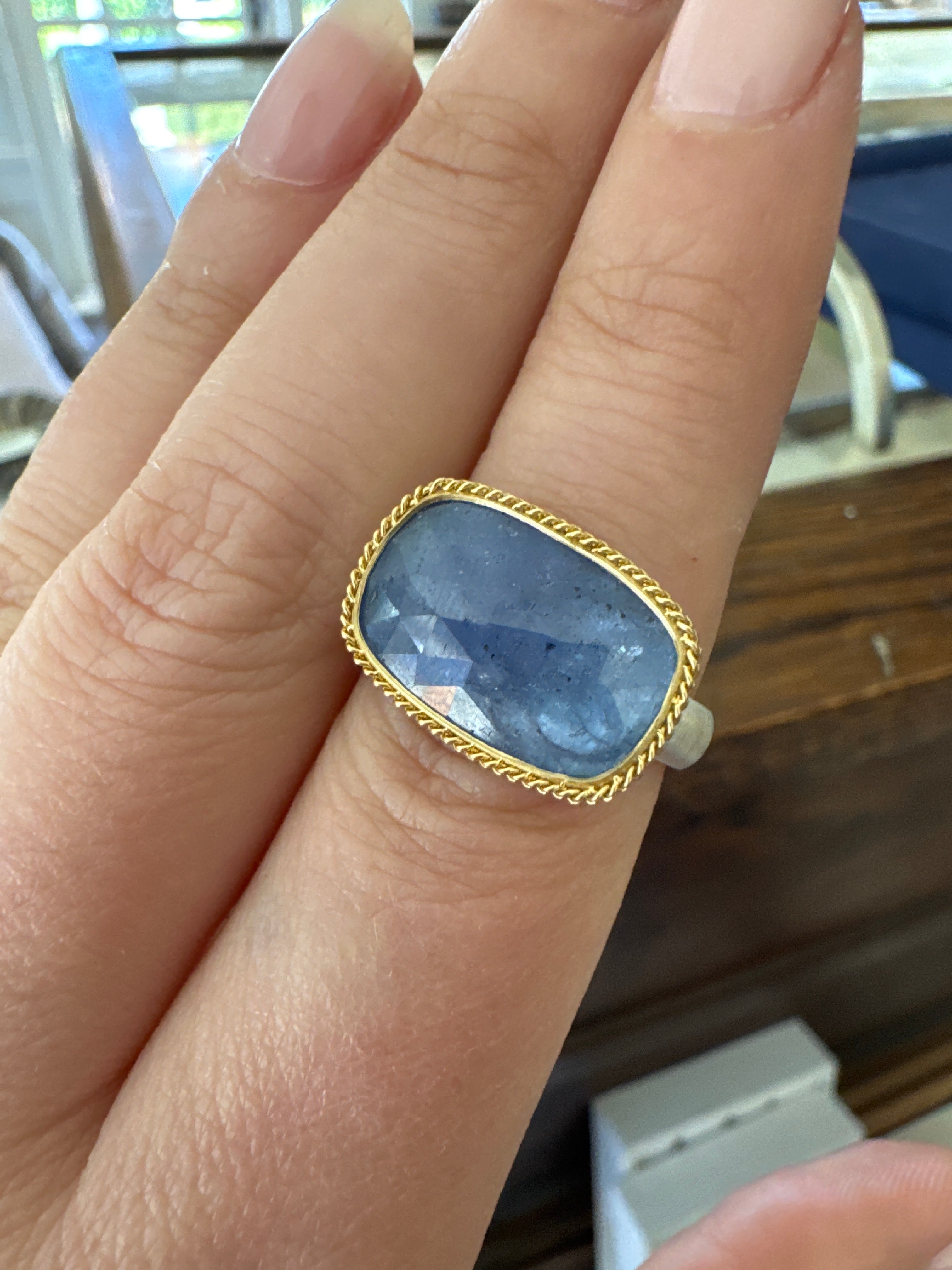 Amali 5.78 tanzanite ring