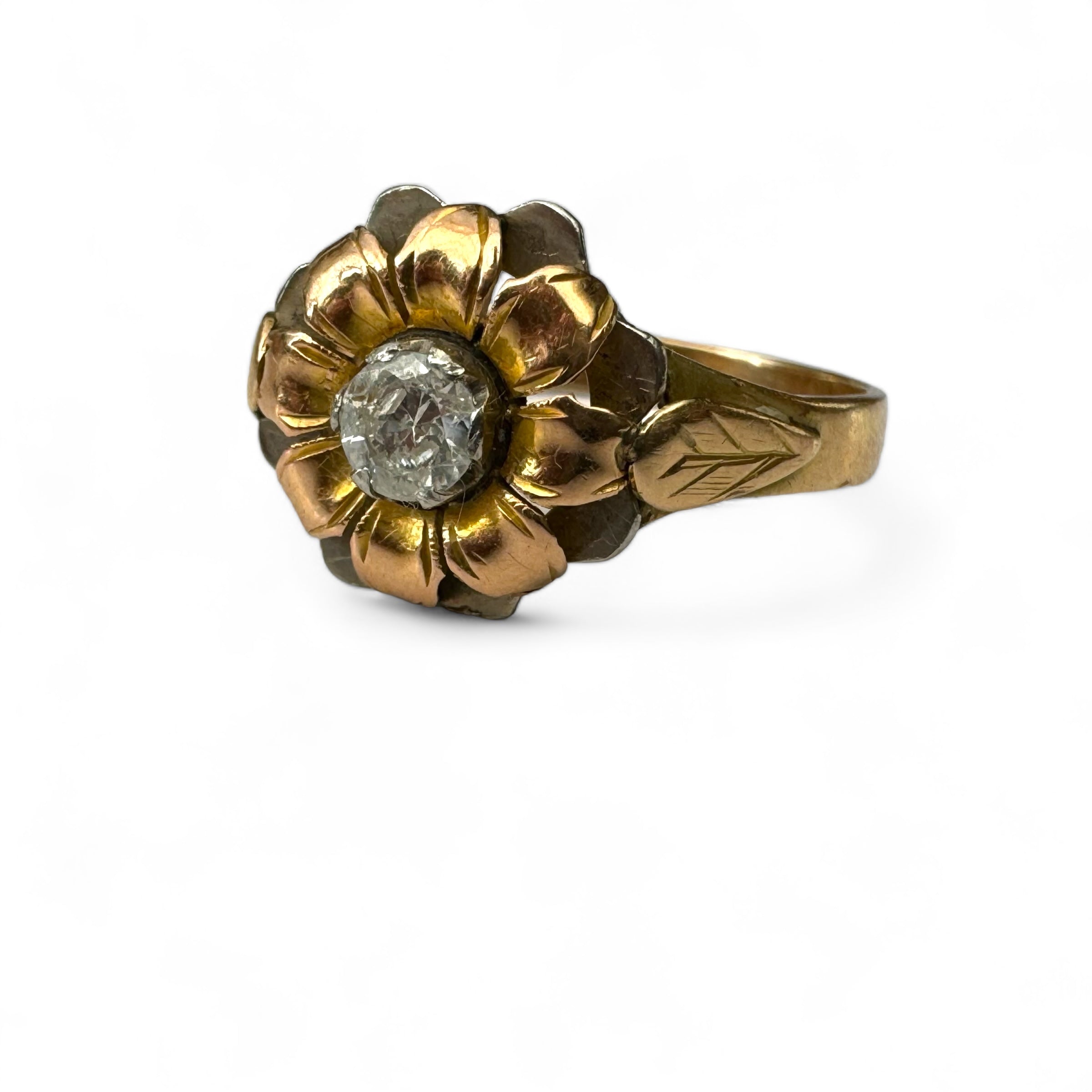 Antique Warm Two-Tone Gold flower Ring